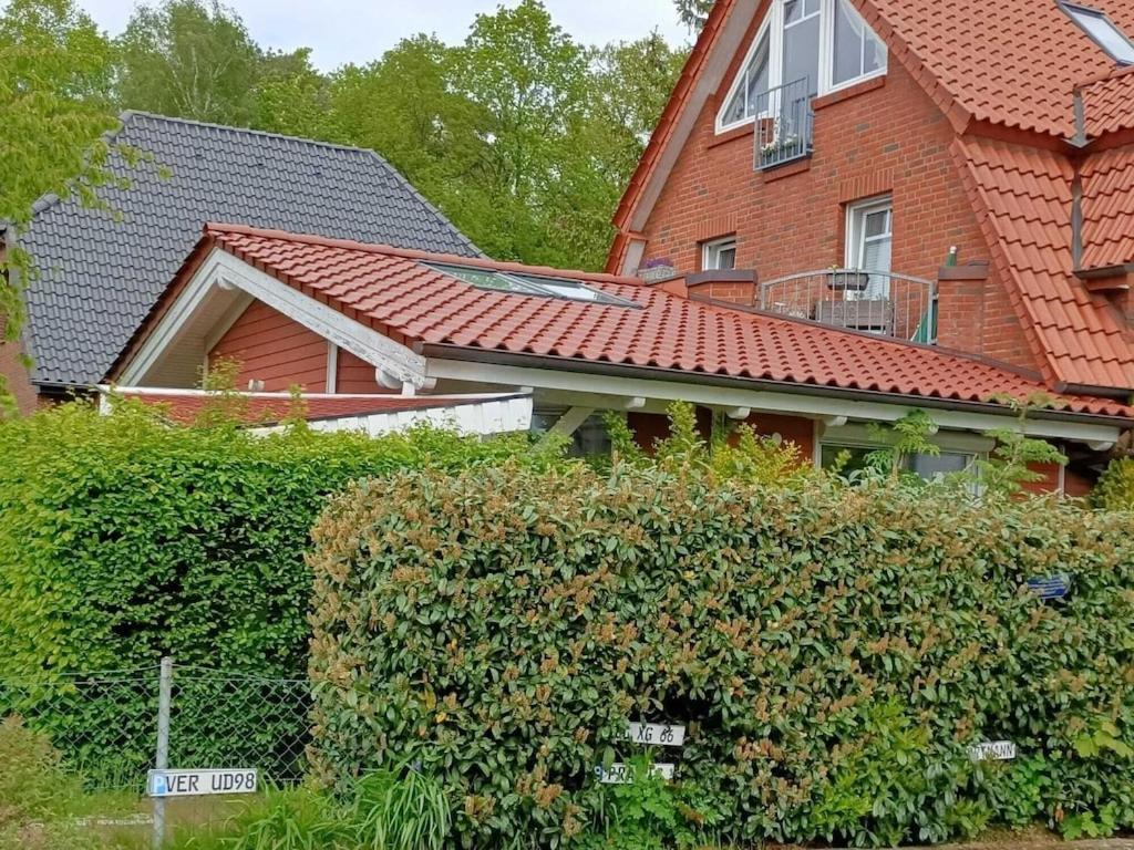 Moderne Ferienwohnung Mit Kamin U Garten Im Eg 100Qm Naehe Weser Und Golfplatz Ахим Экстерьер фото