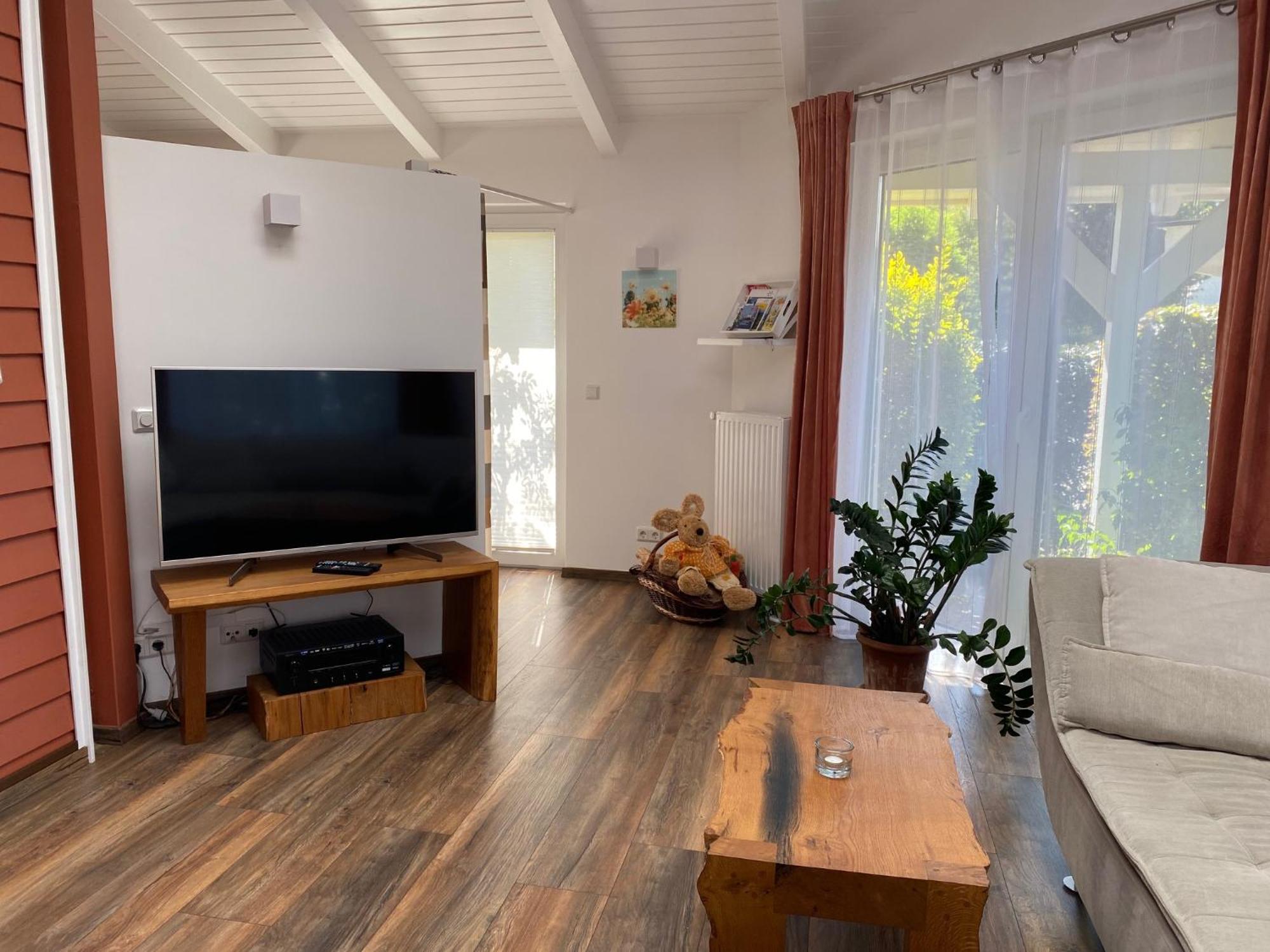 Moderne Ferienwohnung Mit Kamin U Garten Im Eg 100Qm Naehe Weser Und Golfplatz Ахим Экстерьер фото